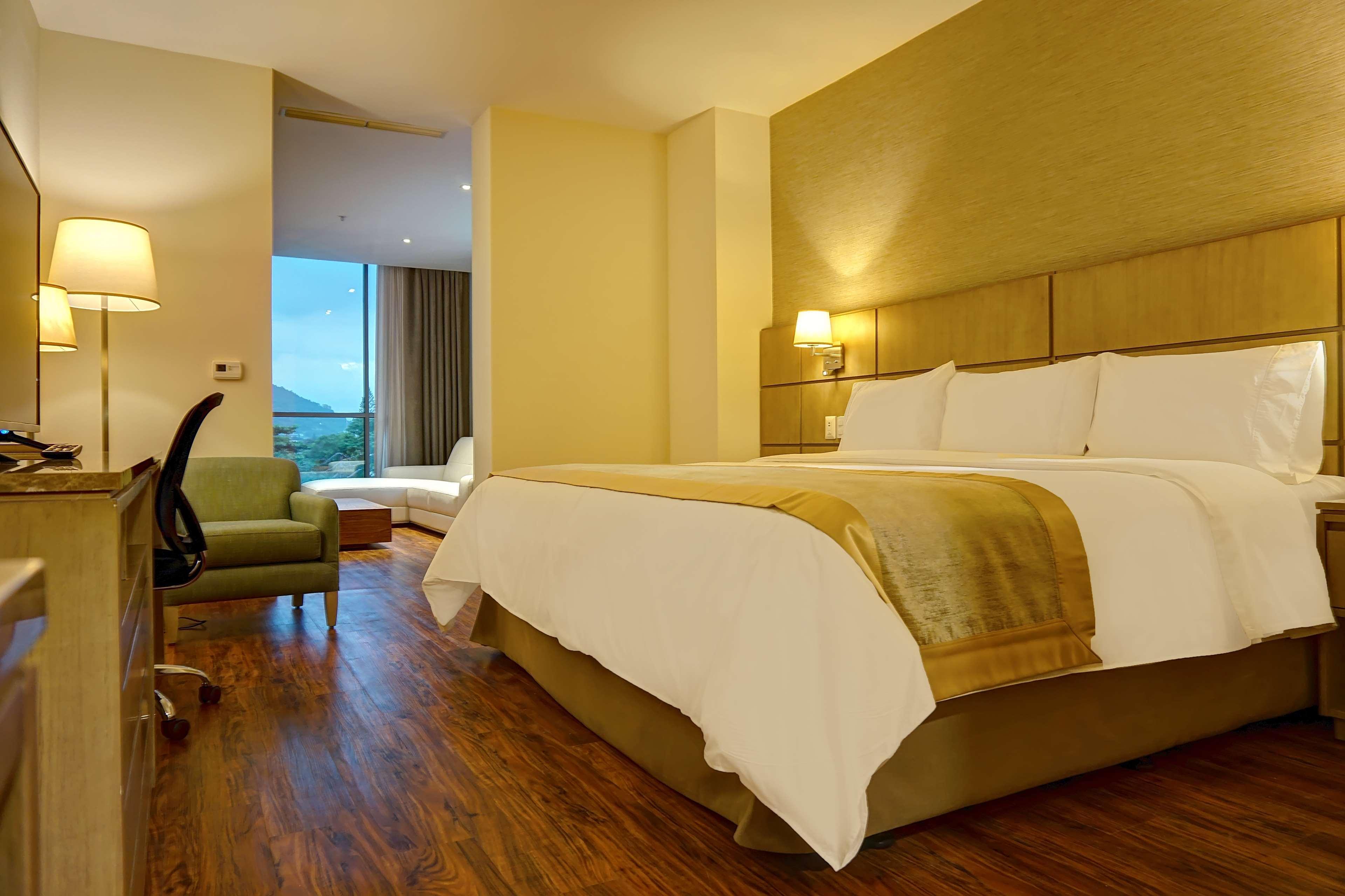 Radisson 5* Guayaquil