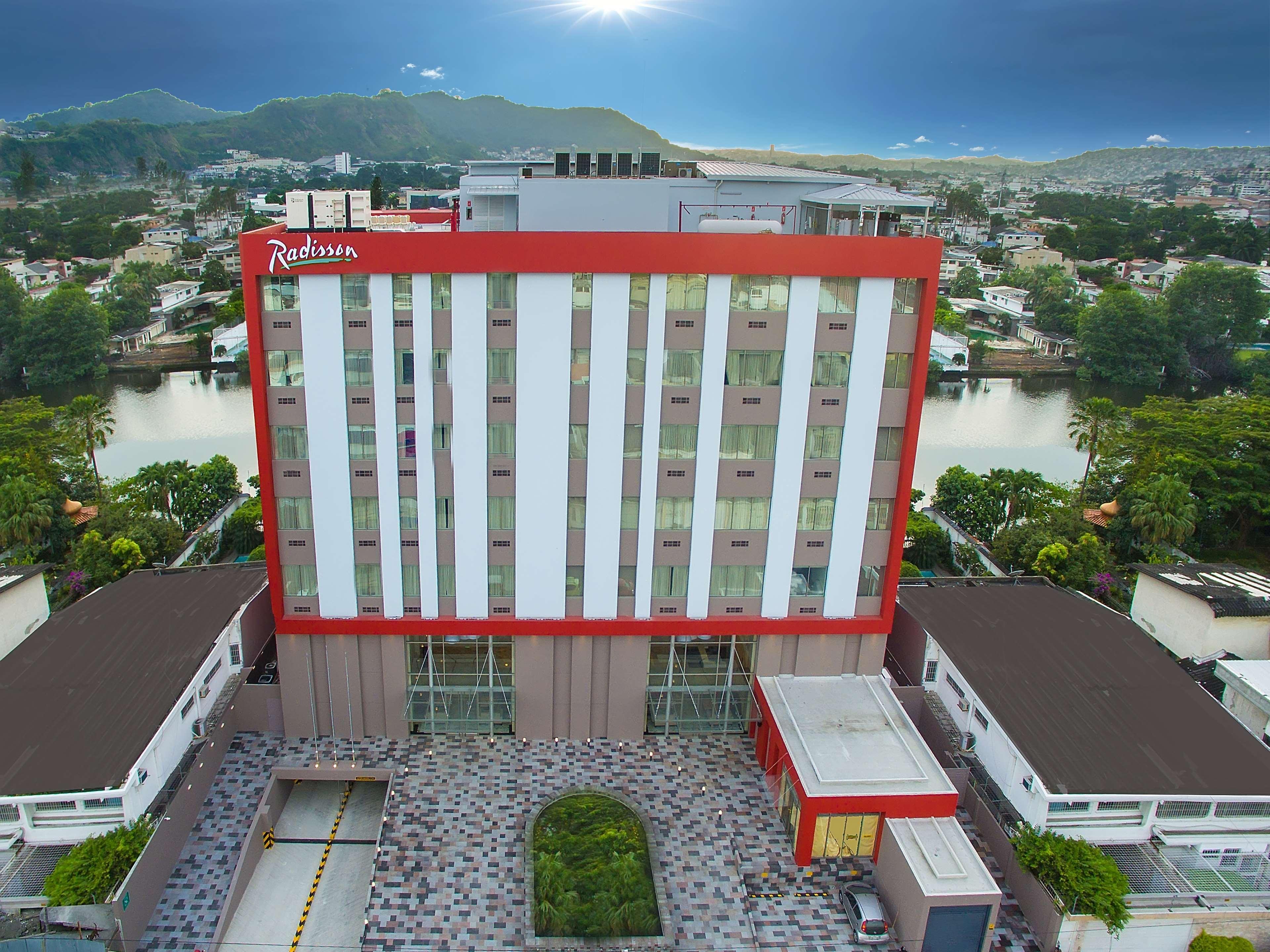 Radisson Hotel 5*